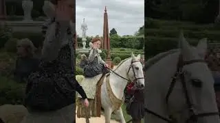 Elizabeth I Arrives At Kenilworth