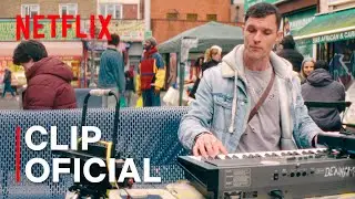 Improvisando en la plaza | Clip oficial | Yo era famoso