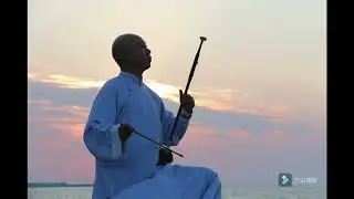 Guo Gan ErHu Solo -- Song of Lament  ( 悲歌 )