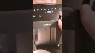 Making fish fingers in an electric air fryer