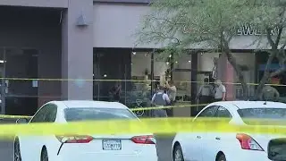 Phoenix jewelry store robbery ends in shooting at strip mall, MCSO says