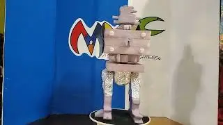 Metal Droiditude prototype chest & legs blank (espa&ntilde;ol)