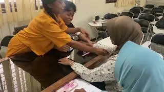 tgs komunikasi dengan anak, sesama tenaga kesehatan, lansia,& keluarga kelompok 3