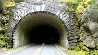 2020 Fall Color Along the Blue Ridge Parkway - Insta360 One R 1