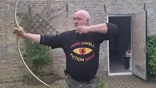 Fairbow Bowyer Mag&eacute;n Klomp shows Howard Hill Style Rebel Model Longbow
