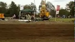 Brian terdoest met zijn crossbus