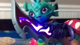 Spyro VS Kora the Mari (Stop Motion)