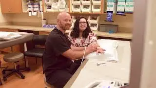 Meet Dr. Aaron Hoblet – Hand Surgeon