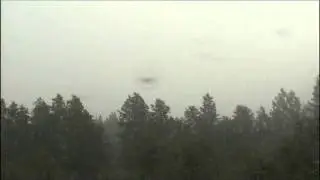 Ukkosmyrsky raesateineen Kajaanissa elokuussa 1998.wmv