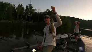 Mayhem on a Mississippi River Wing Dam