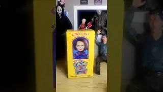 Открытие глухого ящика Neca Chucky