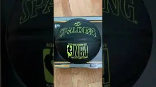 Spalding NBA Street Phantom basketball