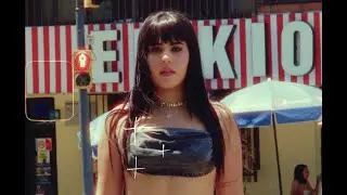 Valeria Abelli - Sin Ti Estoy Bien  [Video Oficial]