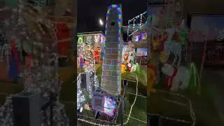 Awesome Christmas lights in Illawarra, New South Wales, Australia 😍#christmaslights #australia #nsw