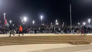 جماهير الجيش الملكي  تبدع من جديد بشاطئ كازينو الهرهورة