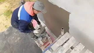 Alignment of part of the facade, smoothing and American.