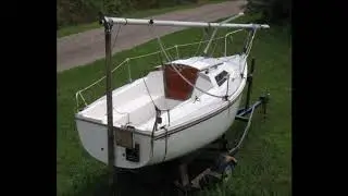 1988 18 foot Catalina Capri Sailboat for sale in Galien, MI. $3,500.