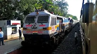 19570 Veraval Mumbai Central Express With 40331 Sabaramti WDP4D