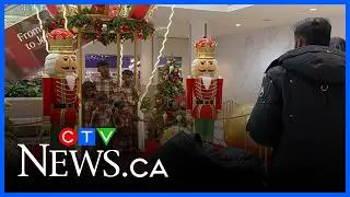 Canadians spend more, shopped mostly in stores this Holiday, Visa says