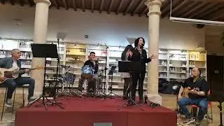 OLIVE ROOTS EN LA  BIBLIOTECA DE GUADALAJARA