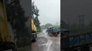 Road condition so sad that it&rsquo;s beginning to feel funny 🥲#road #tractor #modi #vairal