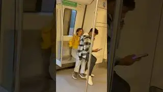 Cute couple goals #funny #hugh #couplegoals #hug #love #relationshipadvice #comedy #relationshipgoal