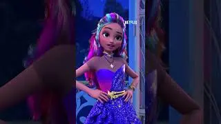 Singing under the FAIRY MOON at Unicorn Academy 🦄🧚🏼&zwj;♀️