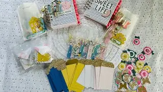 Maggie Holmes Sunny Days 12x12 Paper Pad Ideas, Solid color cardstock ideas, Smash A Paper Pad Ideas