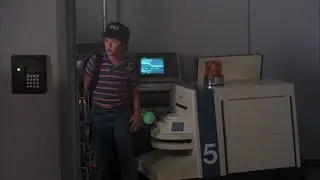 Flight Of The Navigator -  David escapes (Robot Romp)