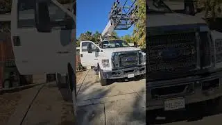 #sometimes#gottatakeachance#fiber#makeready#forf650#f650#aerialbucket#buckettruck#aerial#lineman