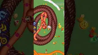 Wormzoneio magic gameplay! 😈🐍🥶#snakezone #wormszone #shortsfeed #foryou #shorts #viral #trending