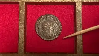 Licinio I. Follis de Vell&oacute;n.  IOVI CONSERVATORI. Heraclea. Oficina tercera.