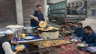 MOST WANTED 😍 RS 100 PURE Punjabi SAAG ALO  PARATHA | Giant Tawa Breakfast | Street Food World