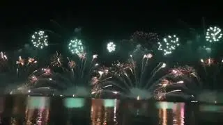 Spectacular #RAKNYE 2022 fireworks show -Al Marjan Island-RAS AL KHAIMAH