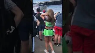 Девушки и авто. Авто леди. machine girl tik tok