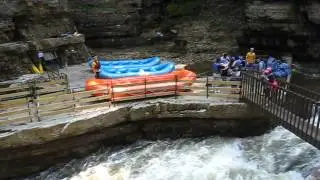 Kayaking en rio de Alisable Chasm