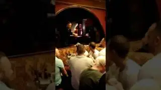 Irish Traveller comedian destroys Hecklers