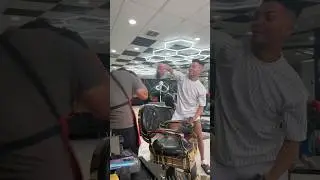 Oyacito y adonay pelea en la barber&iacute;a 😂 #adonay01oficial