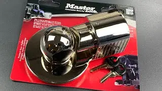 [809] Serrure d'attelage de remorque Master Lock crochet&eacute;e (mod&egrave;le 377DAT)