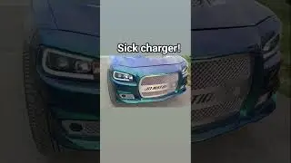Крутой суперзаряженный Charger на 32-дюймовых дисках! На автошоу Midwest Fest 9 #trending #viral ...