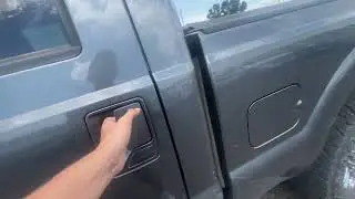 2015 Ford F250 6.2L V8 Lariat.