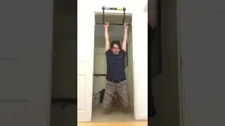 Slow and controlled pull ups #calisthenics #homeworkout