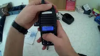 Baofeng UV-82 Kutu açılımı incelemesi
