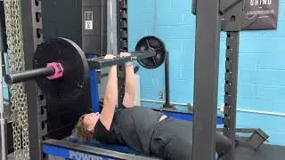 MultiGrip Bar Close Grip Bench Press