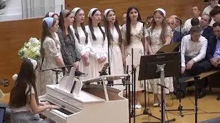 Grup de surori - Undeva pe mine m-ai găsit