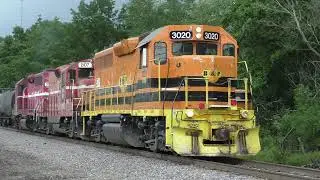 BPRR BT-3 Departs Butler, PA with GP40s Sandwiching a Slug