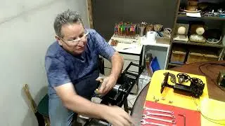 Montagem do carrinho de cola da coladeira número 2