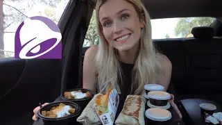 TACO BELL MUKBANG!! // cheesy fiesta potatoes, quesarito and more!￼