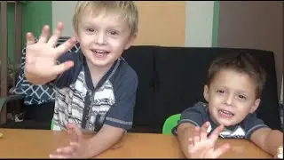 INTERVIEWING TWIN BOYS! | VLOGTOBER DAY 2