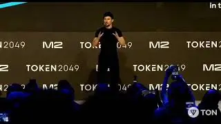 Пауль Ду Рове на токен 2049